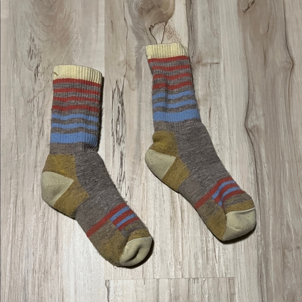 Darn Tough Socks Women’s Size 7.5-9.5